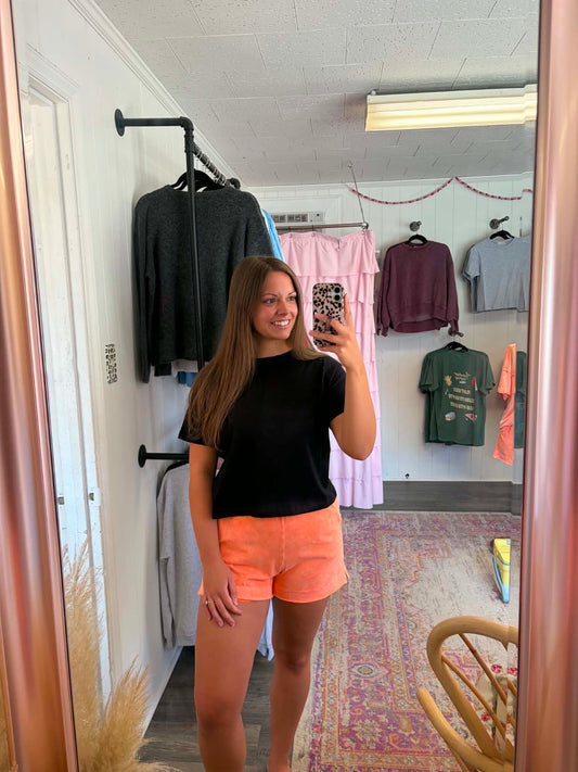 The Everyday Essential Cropped Tee Black