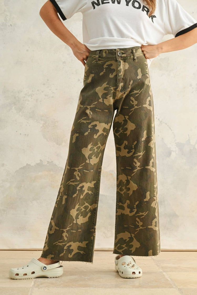 Camo Print Stretch Pants