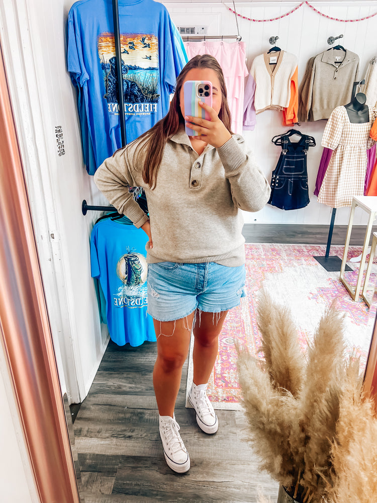 Everything I Love Pullover