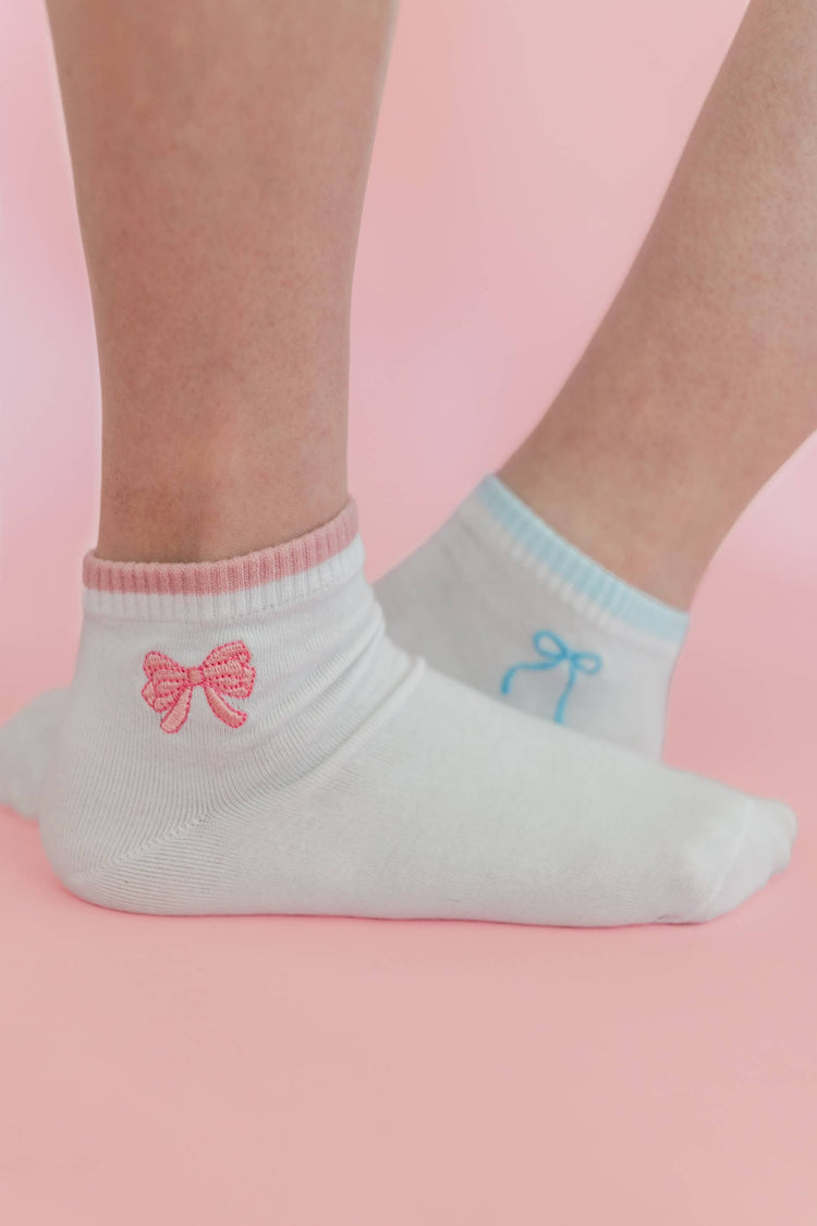 Embroidered Ankle Socks