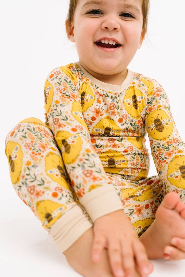 PRE-ORDER ETA 2/23 Sweet Bee Bamboo Set