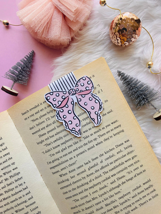 PRE-ORDER 12/1 ETA Pink Polka Dot Bow Magnetic Bookmark