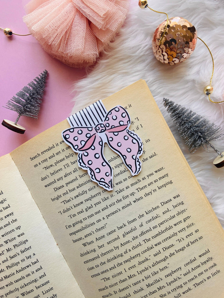 PRE-ORDER 12/1 ETA Pink Polka Dot Bow Magnetic Bookmark