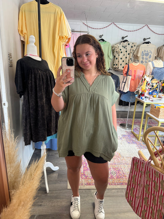 Neutral Days V-neck Top Olive