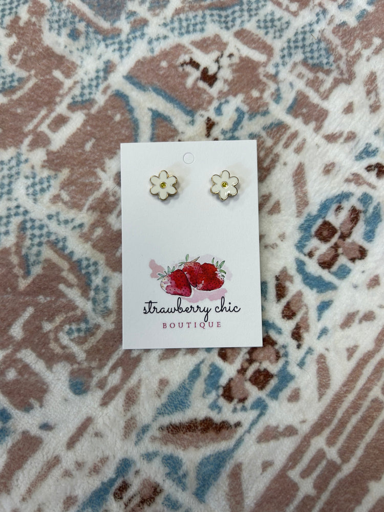 Daisy Stud Earrings