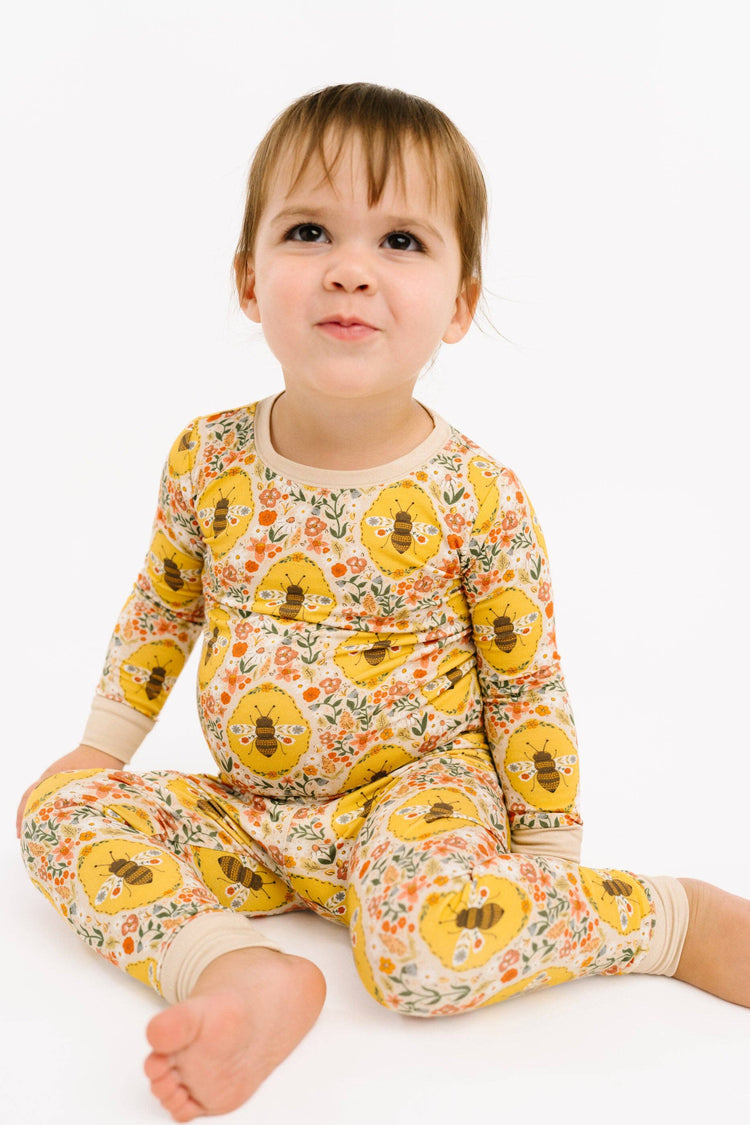 PRE-ORDER ETA 2/23 Sweet Bee Bamboo Set