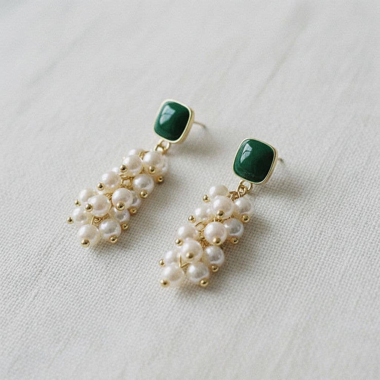 1/14 PRE-ORDER Chic Pearl Drop Earrings